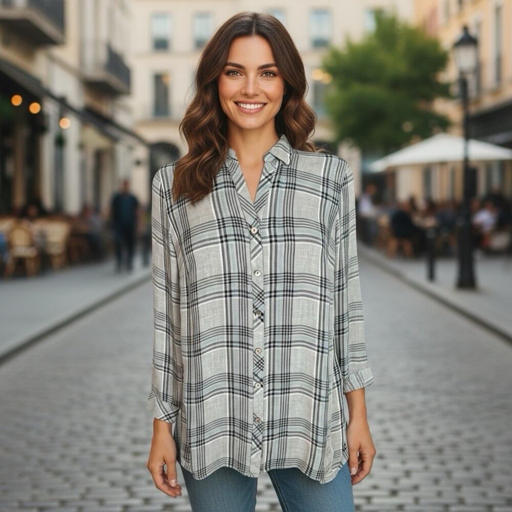 J. Jill Blouse Shirt Sz S Gray Black Blue Plaid Stepped Hem Button Up Collared